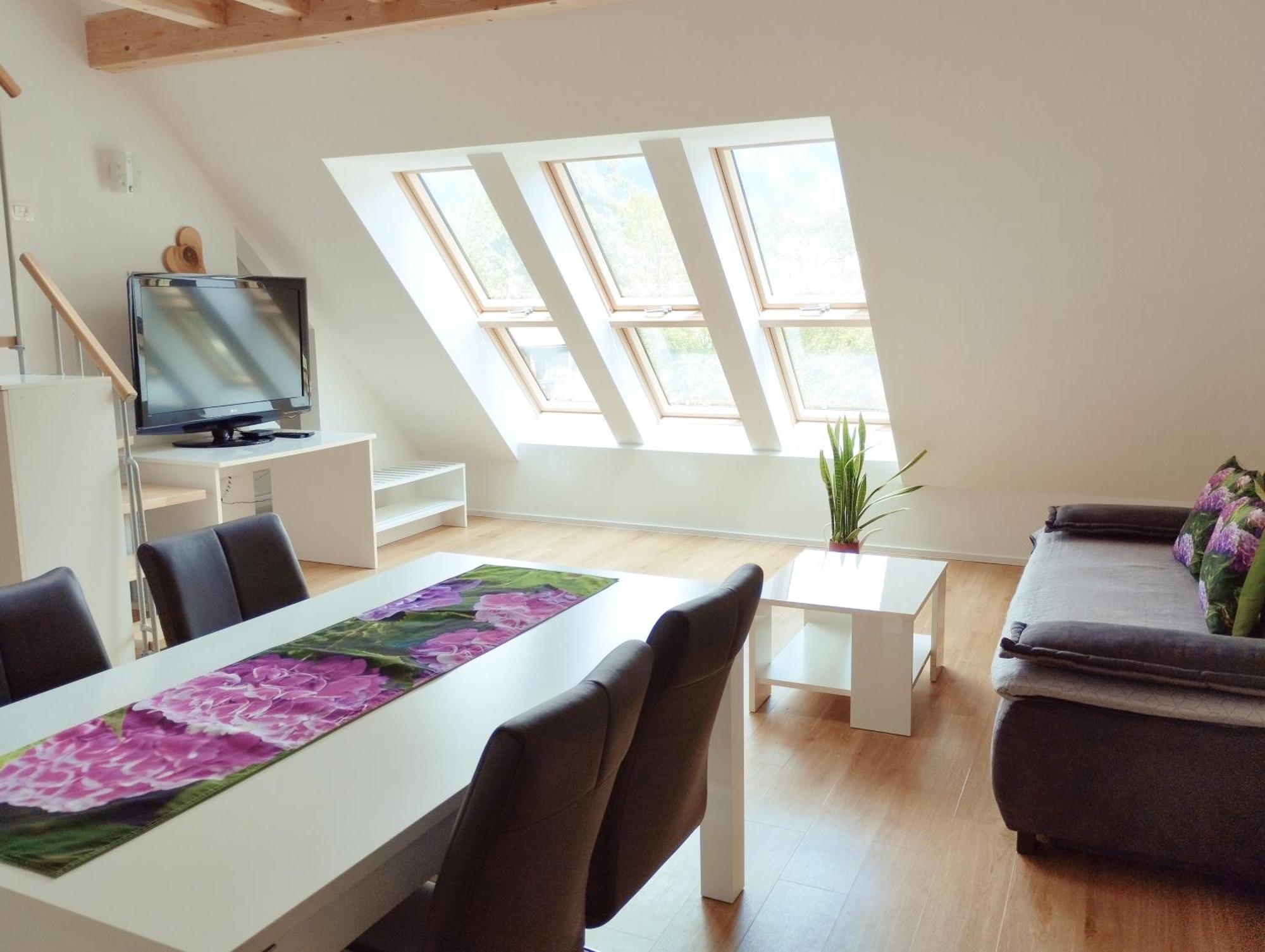 Apartments Wallas Bovec Ngoại thất bức ảnh