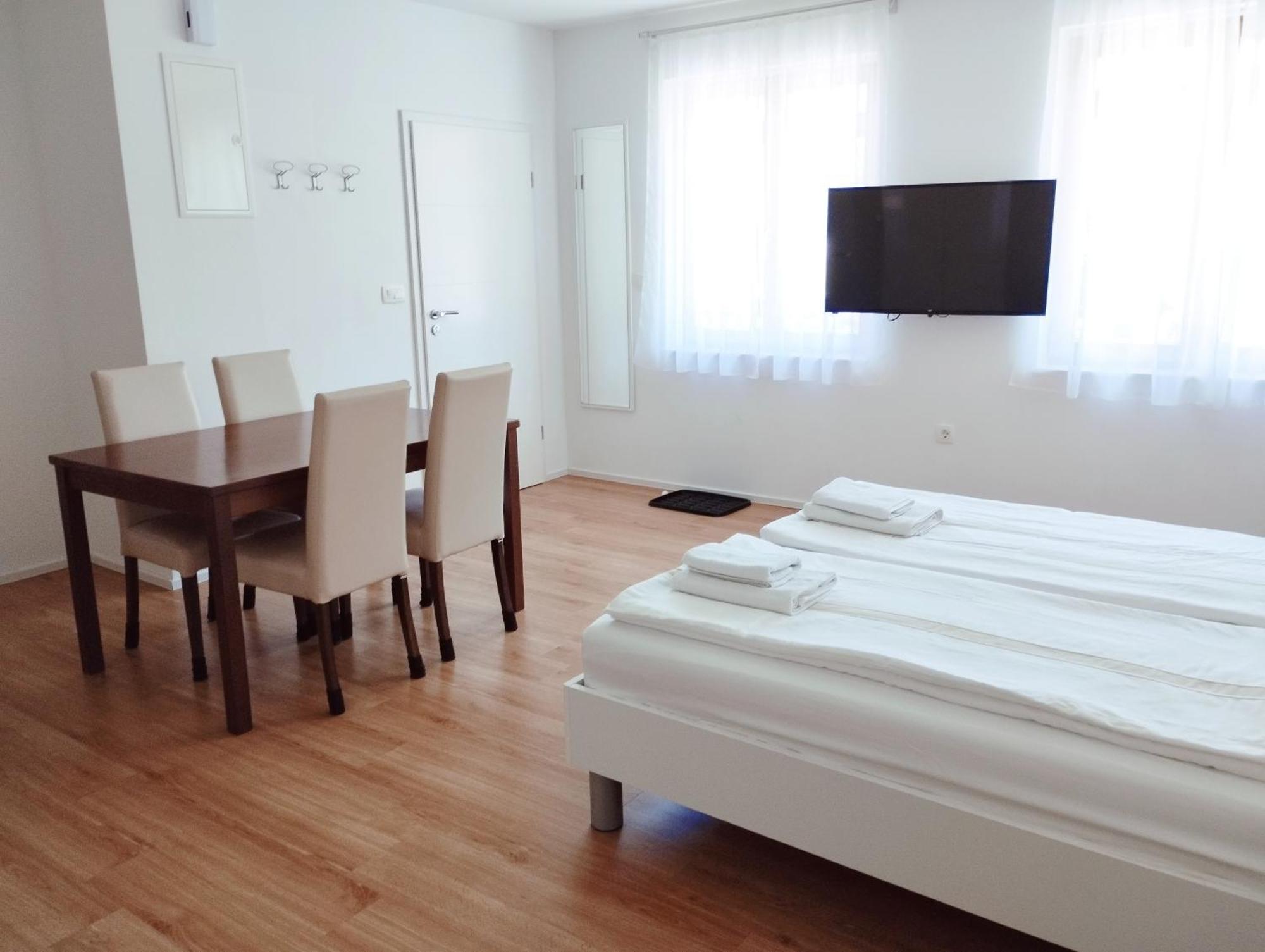 Apartments Wallas Bovec Ngoại thất bức ảnh